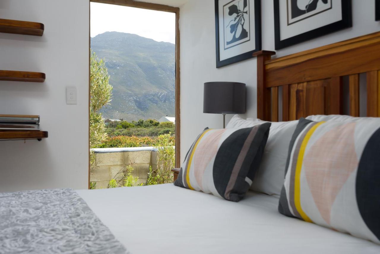 Stay At Friends Economic Rooms Malkopvlei Eksteriør billede