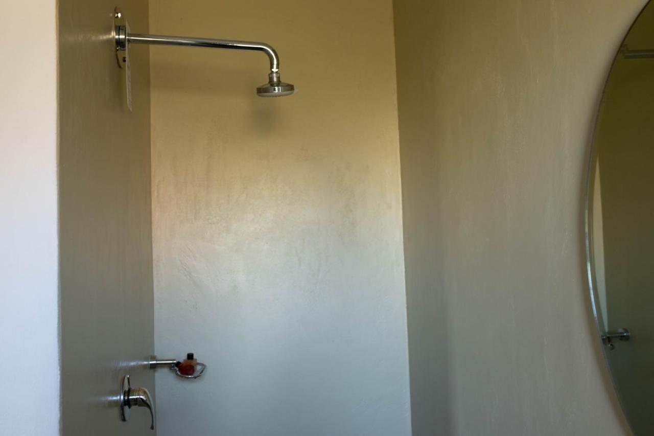 Stay At Friends Economic Rooms Malkopvlei Eksteriør billede