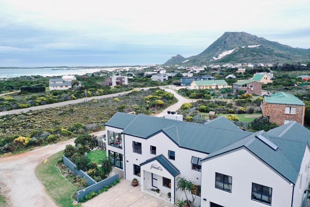 Stay At Friends Economic Rooms Malkopvlei Eksteriør billede